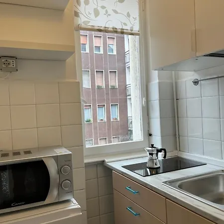 Apartament Grazioso Zona Porta Vittoria - Vicinanze Linate *